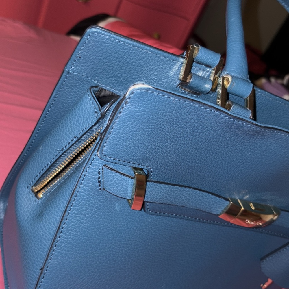 Calvin Klein Purse - Picture 3 of 12